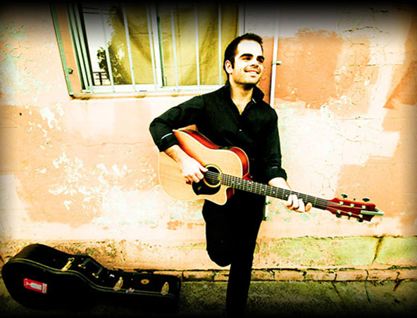 Acoustic Wedding Singer Melbourne Simon - Entertainer - Music Cover Band