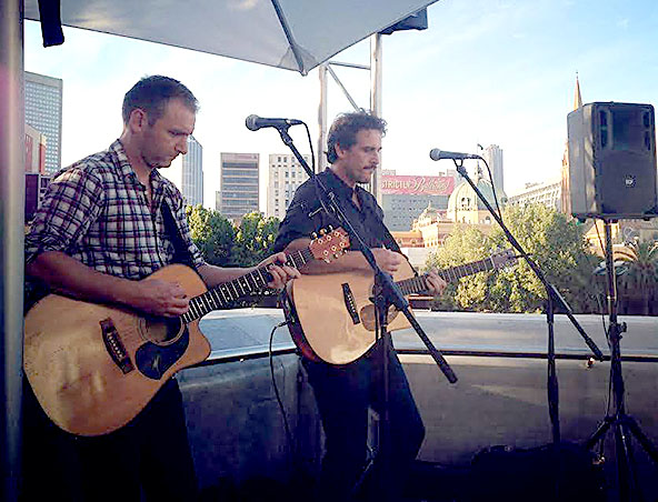 Brightside Acoustic Duo Melbourne - Singers - Musicians Entertainers Hire