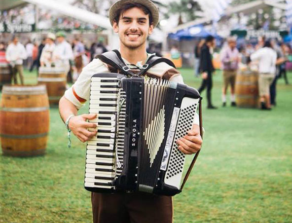 PERTH PIANO ACCORDION PLAYER D